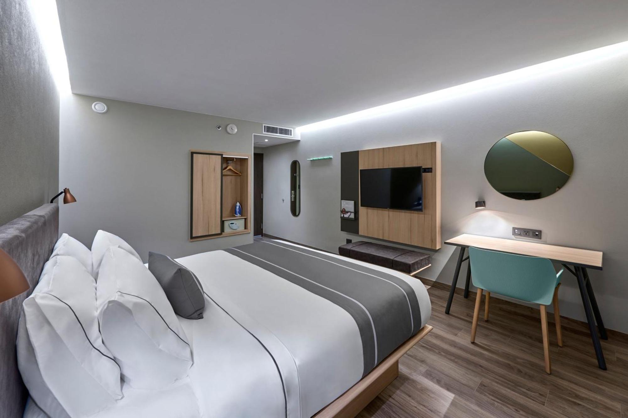 City Express Plus By Marriott Ensenada Exterior foto
